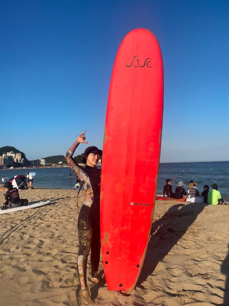 在釜山体验冲浪